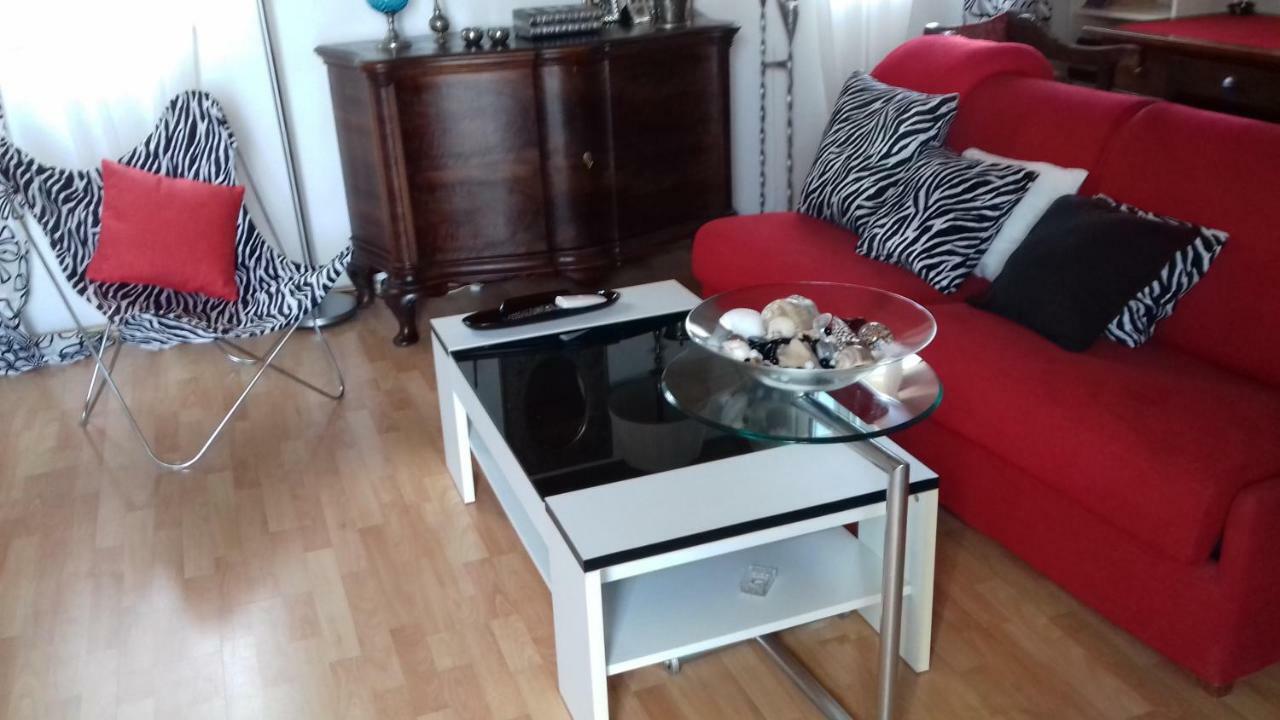 Apartman Lavanda Сутиван Екстериор снимка